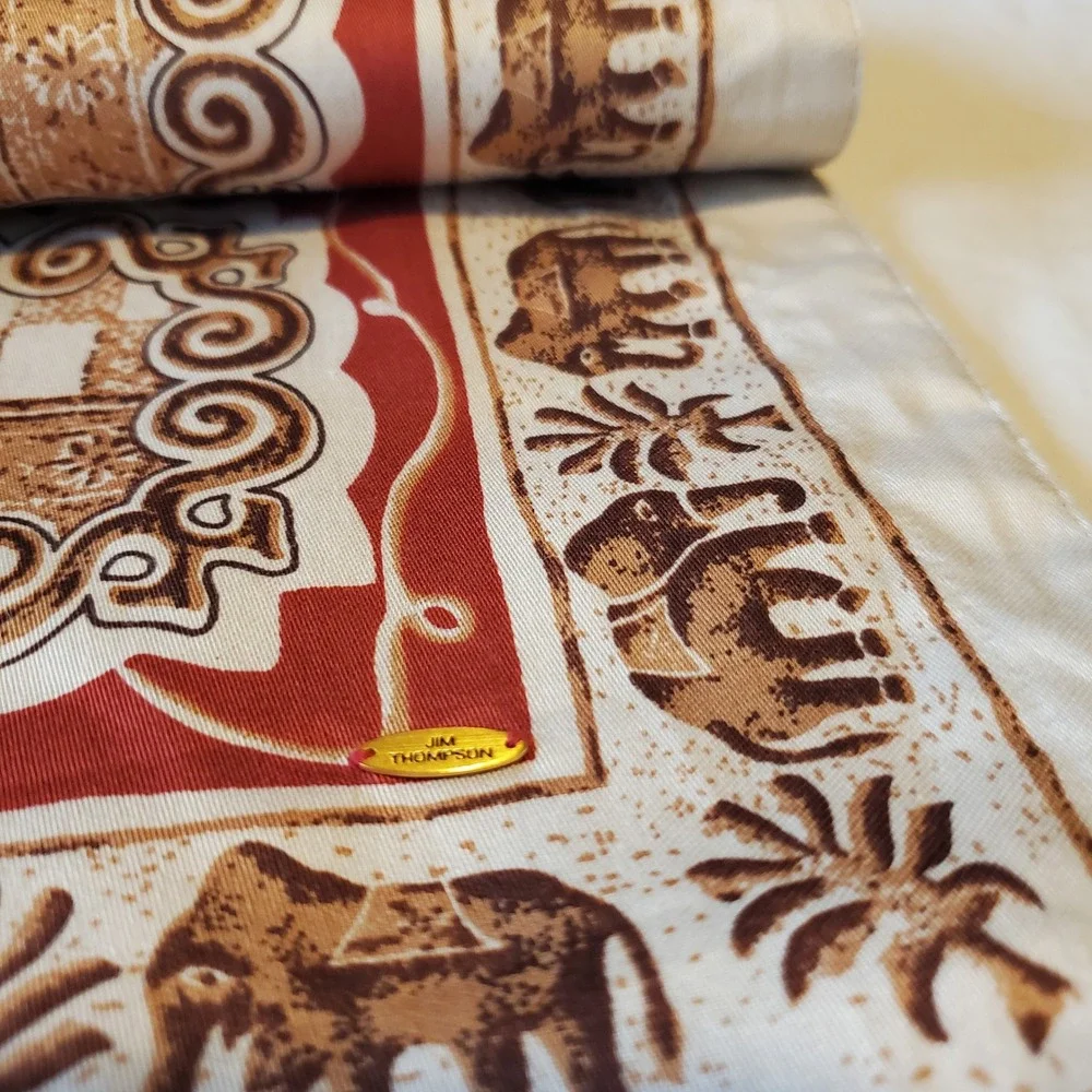 Jim Thompson Thai Elephant Pillow Covers Set of 2 Red Olive Green 18x18 NWT